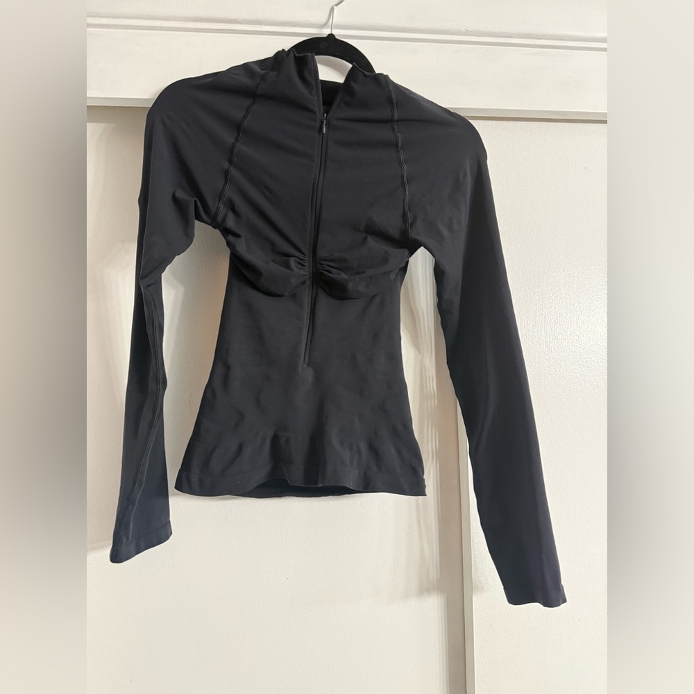 SKIMS seamless sculpt Black Long Sleeve